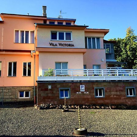 Penzion Vila Victoria アベルタミ エクステリア 写真
